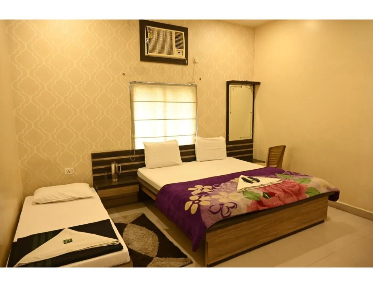 Homestay Hotel Arya, Varanasi